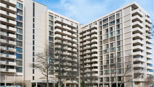 Arlington, VA Condo Spotlight: Hyde Park