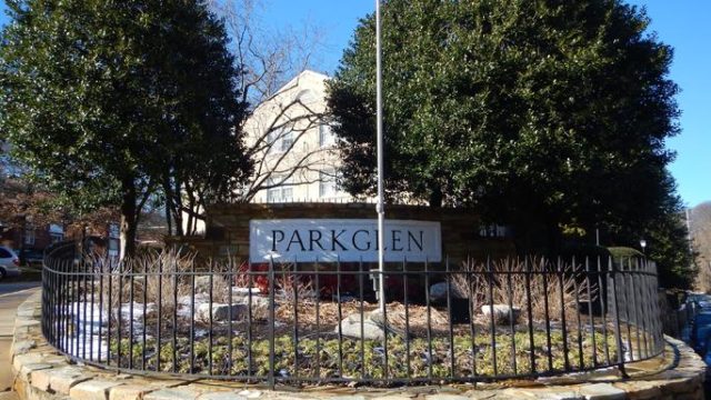 Park Glen Condominium For Sale in Arlington