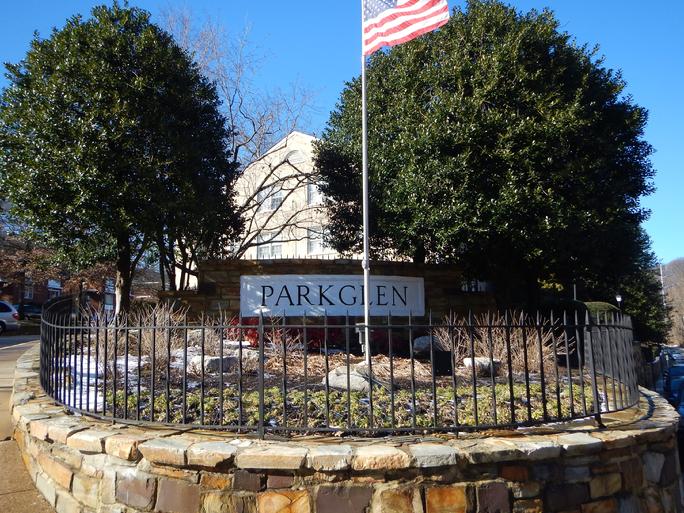 Park Glen Condominium